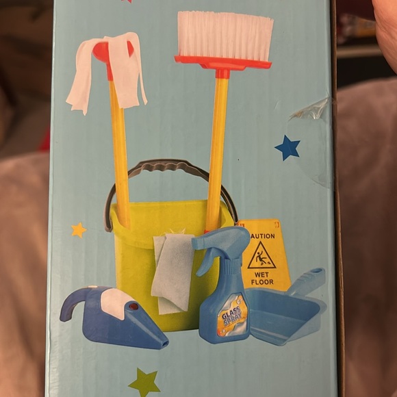 NEW Playright Cleaning Play Set 3+ - Picture 2 of 4